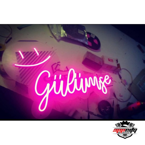 Emoji Gülümse Yazılı Dekoratif Neon Led Tablo, Neon Duvar Tabela